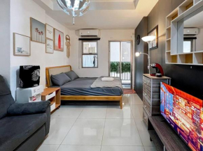 Cozy and Modern Belmont Apt Studio with Wi-Fi, Netflix and Pool